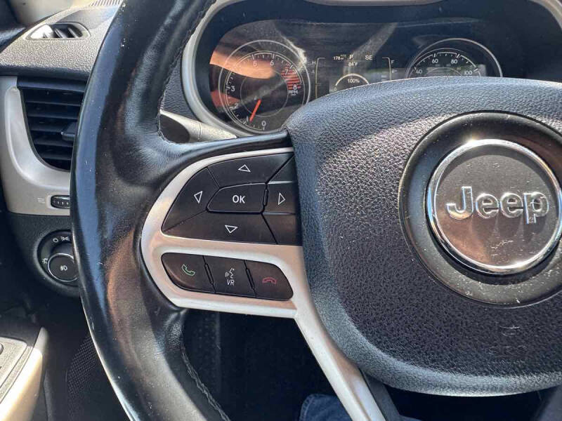 2017 Jeep Cherokee