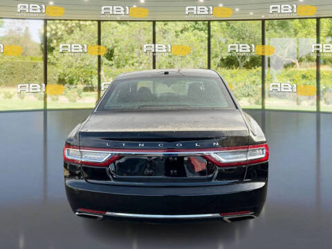 2017 Lincoln Continental Reserve