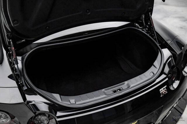 2013 Nissan GT-R Premium