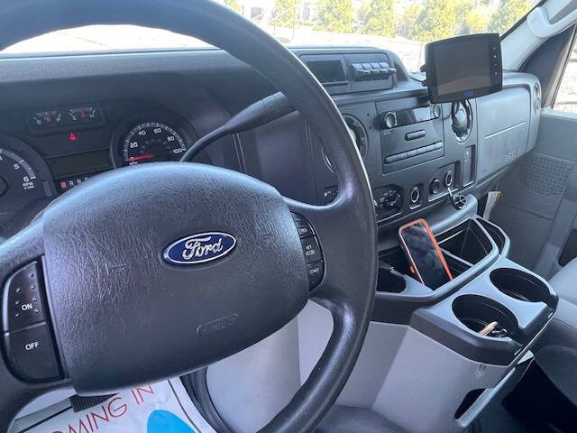 2016 Ford E-Series
