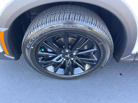 2025 Mitsubishi Eclipse Cross LE