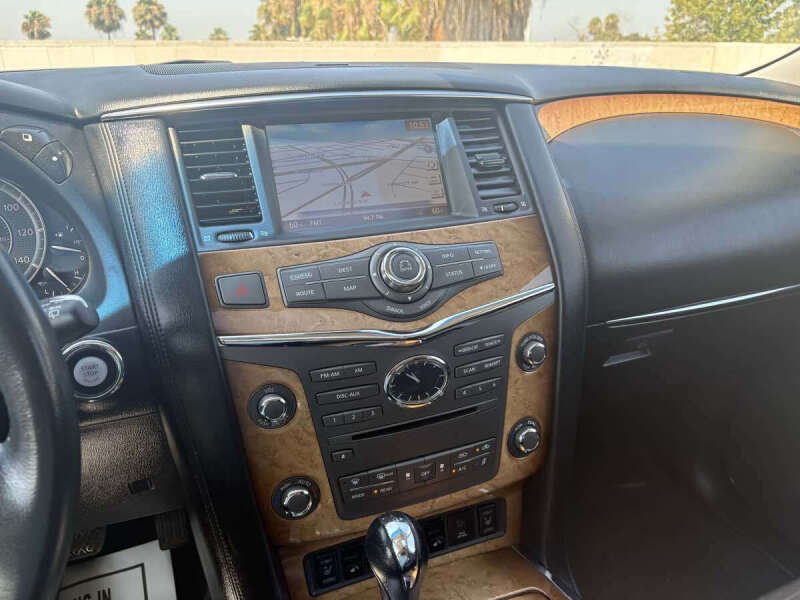 2014 Infiniti QX80