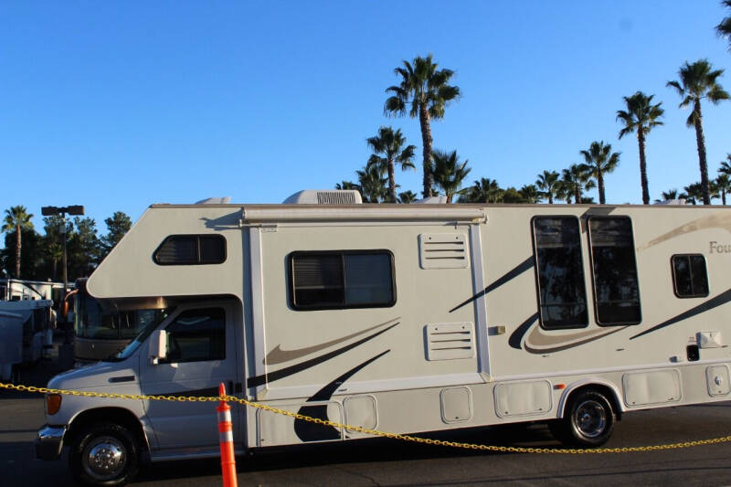 2006 Ford Econoline