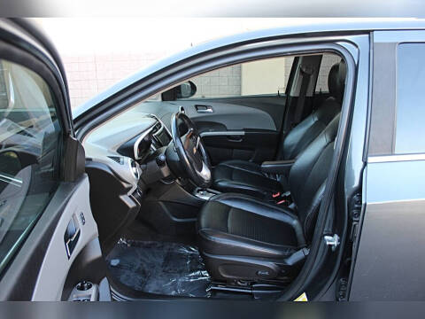 2019 Chevrolet Sonic Premier Auto