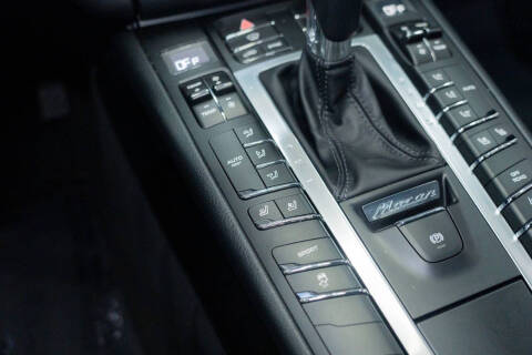 2017 Porsche Macan