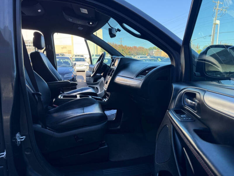 2017 Dodge Grand Caravan GT