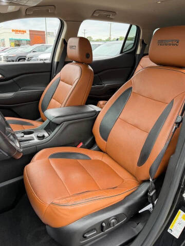2017 GMC Acadia SLT-1