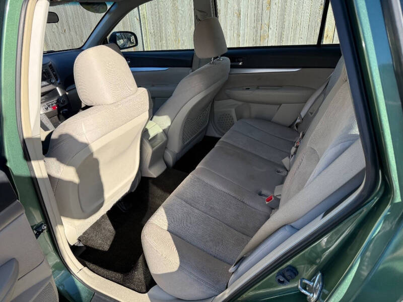 2014 Subaru Outback 2.5i