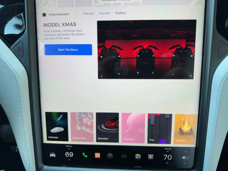 2021 Tesla Model X Long Range Plus