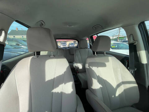 2015 Mazda MAZDA5 Sport