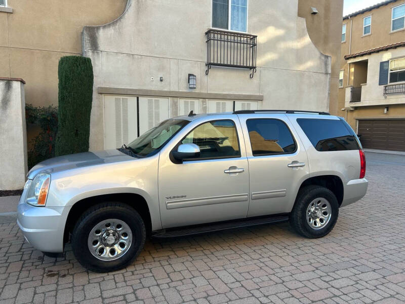 2011 GMC Yukon SLE