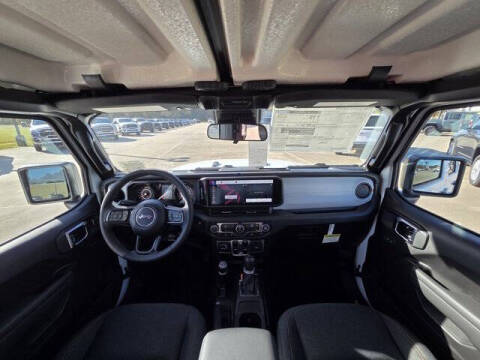 2025 Jeep Gladiator Sport S