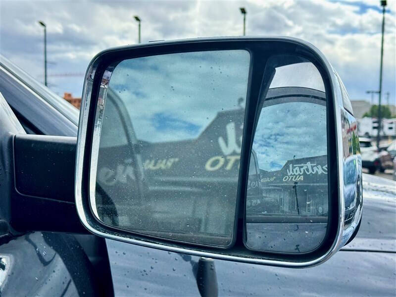 2016 RAM 1500 Laramie