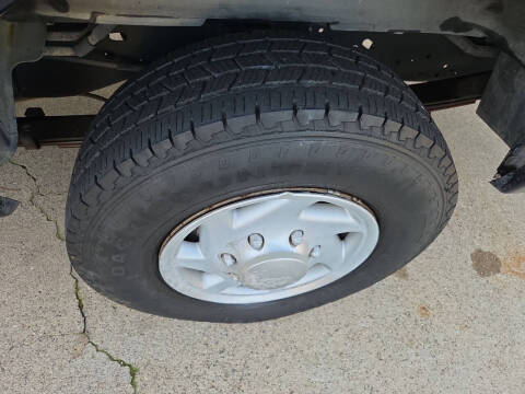 2003 Ford E-Series E-350 SD XLT