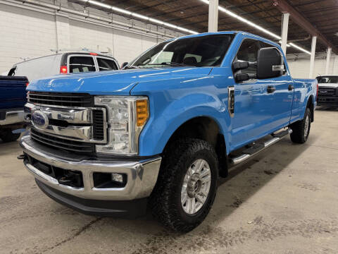 2017 Ford F-350 Super Duty XLT