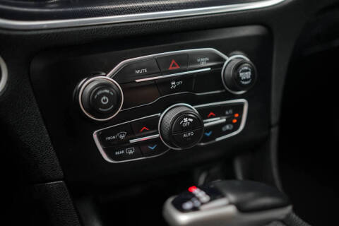 2017 Dodge Charger SXT
