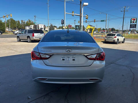 2011 Hyundai Sonata GLS