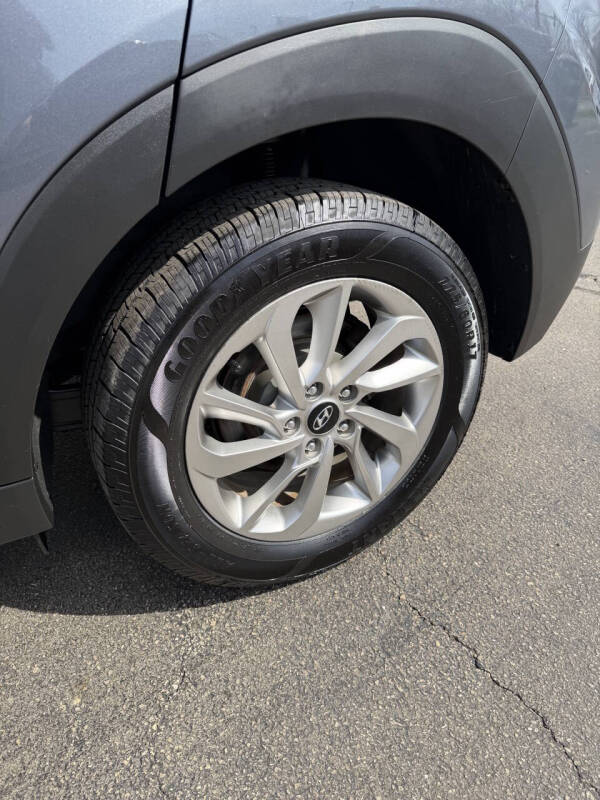 2017 Hyundai Tucson SE