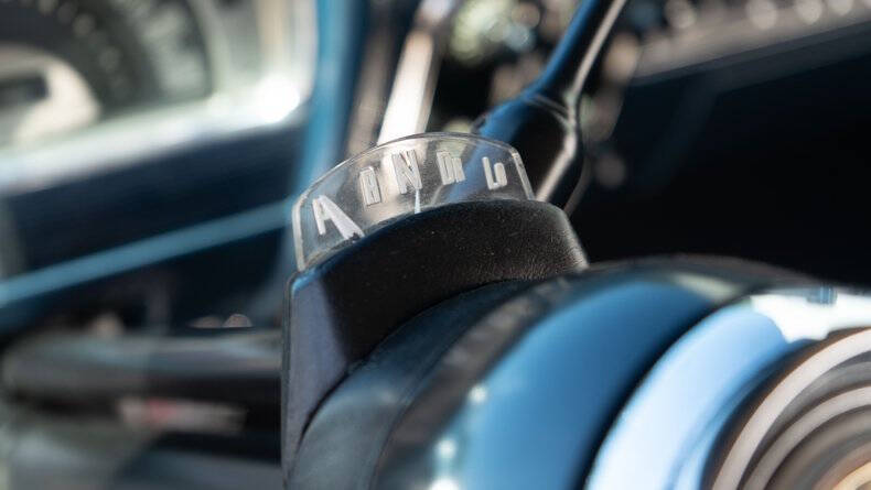 1953 Ford Crestline