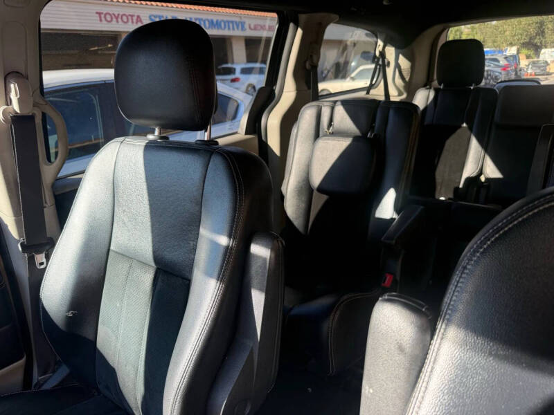 2017 Dodge Grand Caravan SXT