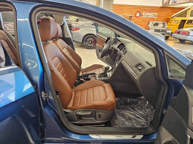 2017 Volkswagen Golf Alltrack