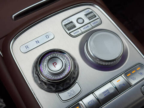 2024 Genesis G90 3.5T e-Supercharger