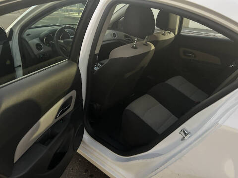 2015 Chevrolet Cruze LS Auto