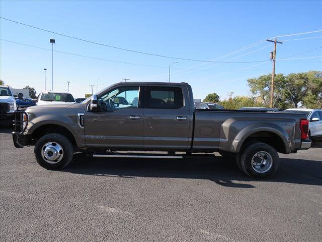 Used 2022 Ford F-350 Super Duty XLT with VIN 1FT8W3DT2NEG25288 for sale in Chadron, NE