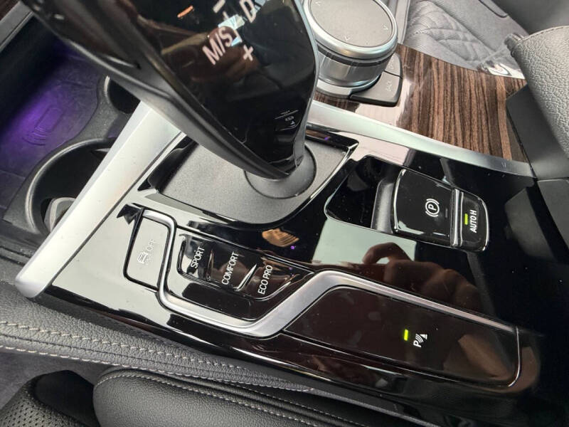 2022 BMW 5 Series 540i