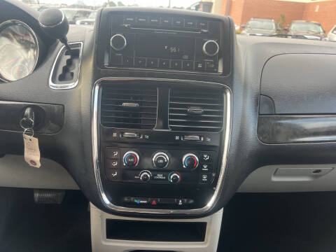 2015 Dodge Grand Caravan SE