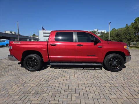 2017 Toyota Tundra SR5