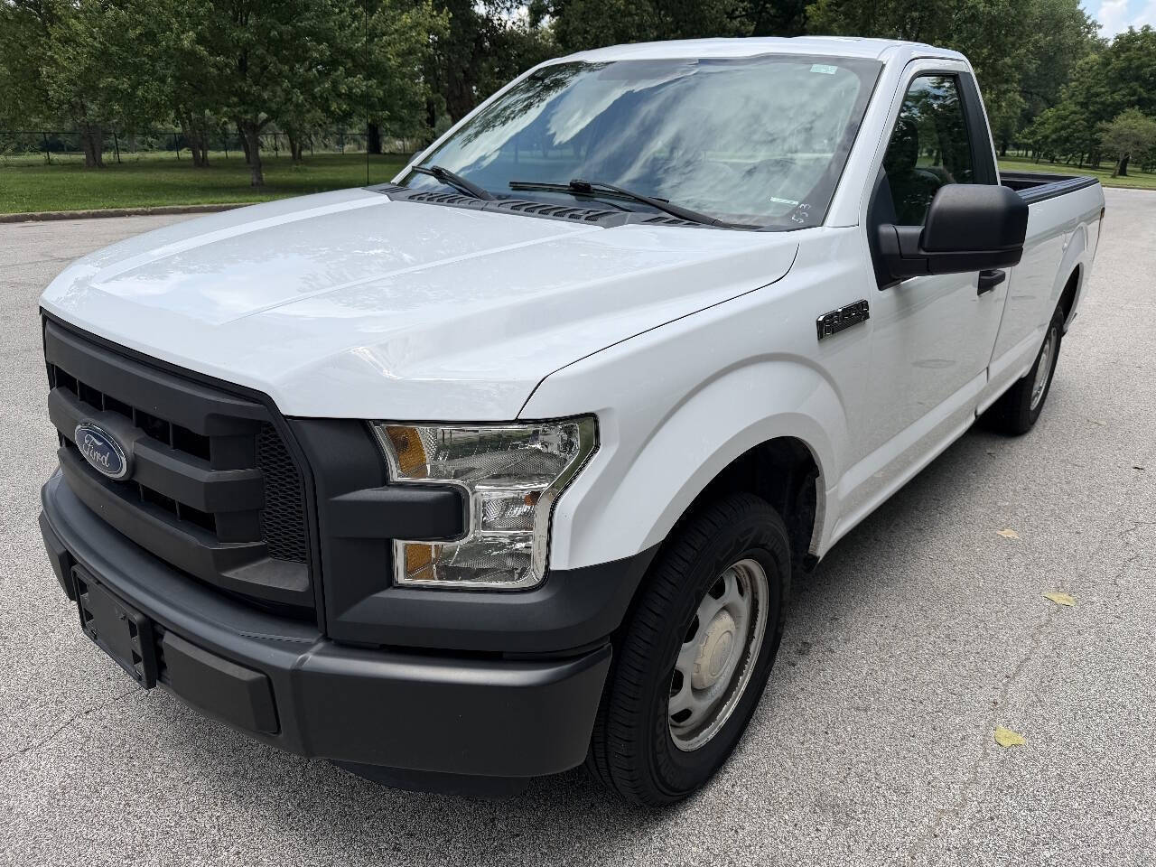 White 2016 Ford F-150 XL 4x2 XL 2dr Regular Cab 8 ft. LB 2