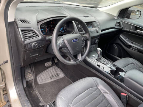 2017 Ford Edge SE