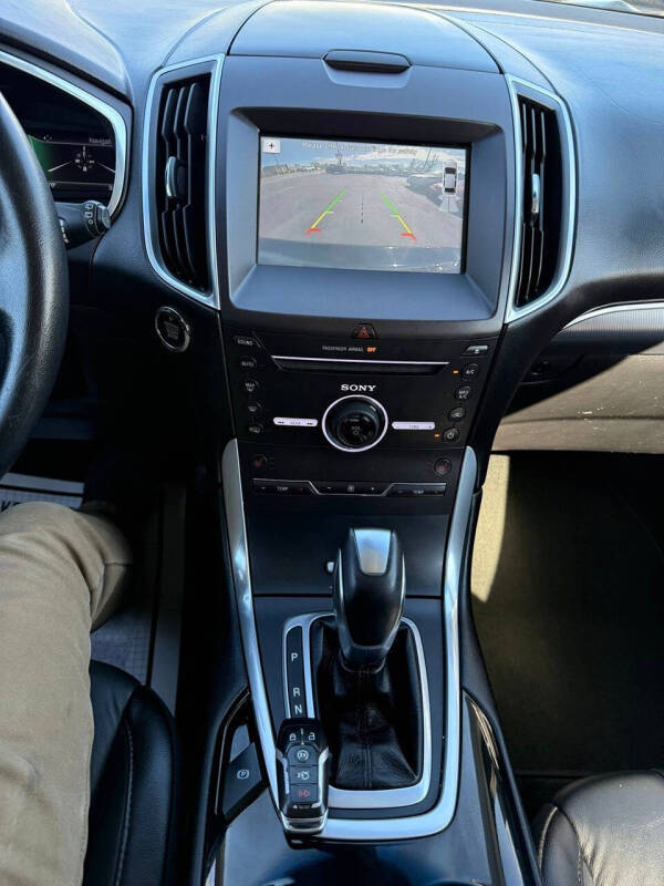 2016 Ford Edge Titanium