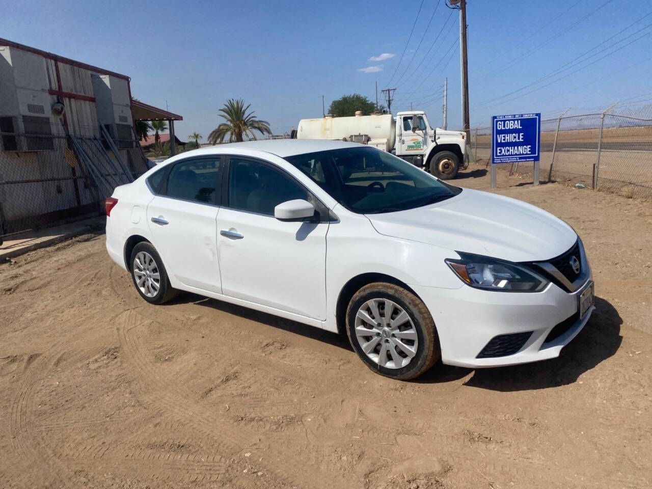 2016 Nissan Sentra for sale at GLOBAL VEHICLE EXCHANGE LLC in Somerton, AZ