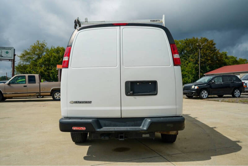 2019 Chevrolet Express 2500