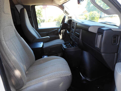 2016 Chevrolet Express 2500
