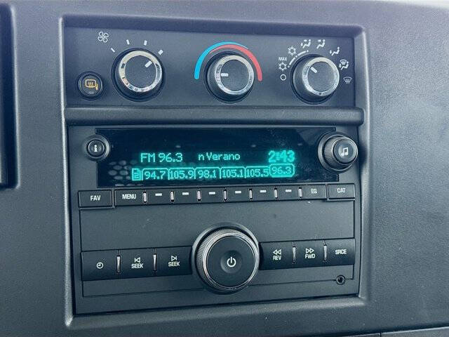 2024 Chevrolet Express 2500