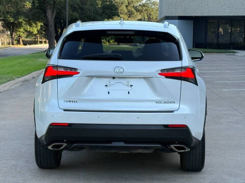 2017 Lexus NX 200t