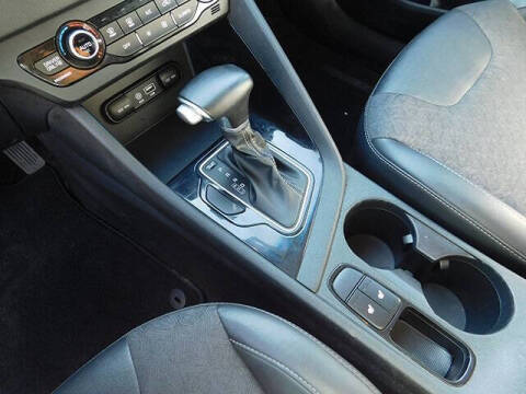 2019 Kia Niro S Touring