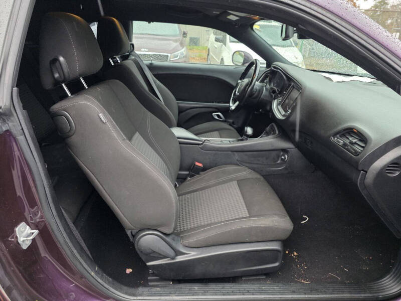 2020 Dodge Challenger SXT