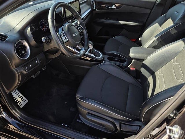 2023 Kia Forte GT-Line