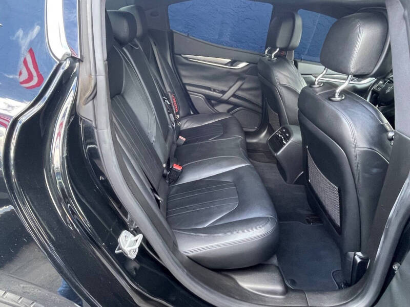 2018 Maserati Ghibli