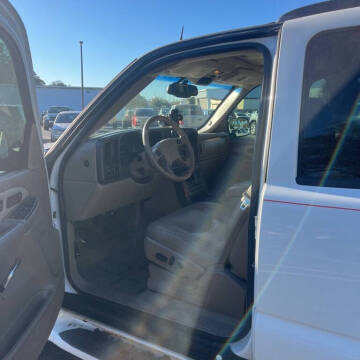 2005 GMC Yukon Denali