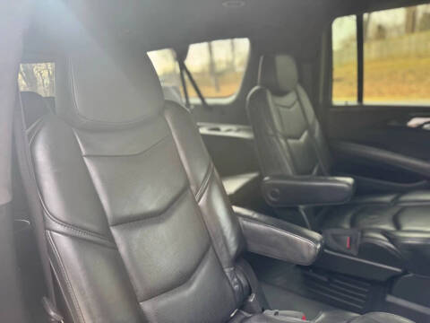 2016 Cadillac Escalade ESV Platinum