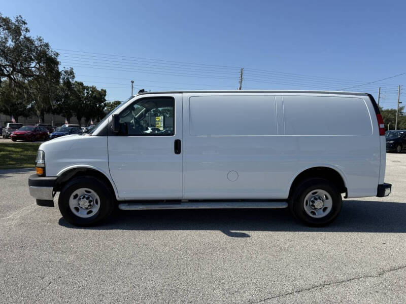 2024 Chevrolet Express 2500