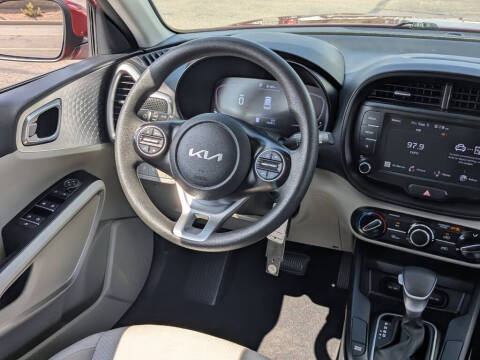 2023 Kia Soul LX