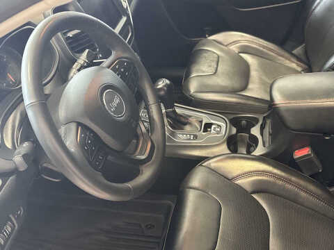 2022 Jeep Cherokee Trailhawk