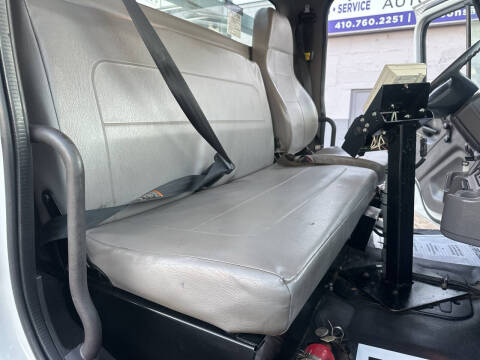 2015 Freightliner M2 106