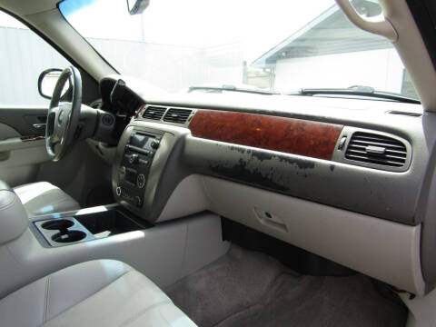 2010 GMC Yukon XL SLT